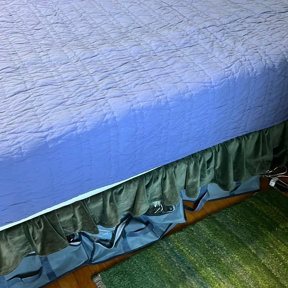 New Anthropologie Paulette Chenille Quilt Queen plus 2 shams